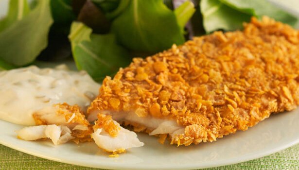 header image pan fried chicken with corn flakes recipe main image fustany